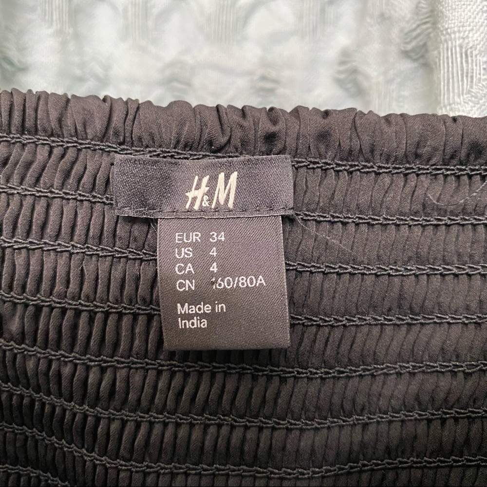 🌈5/$25 BUNDLE! H&M cute satin little black dress LBD - Picture 4 of 7